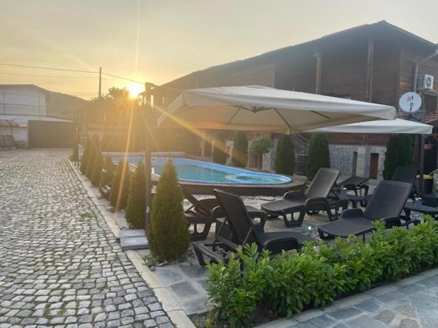 Villa Le Cinema Shiroki Dol Zewnętrze zdjęcie